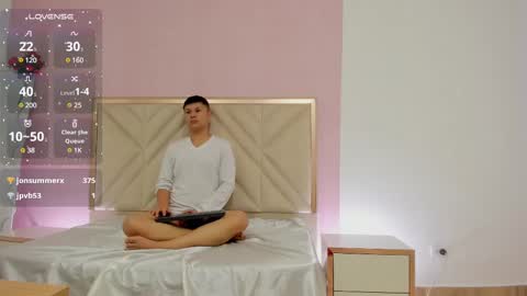 Snapshot of ocean_tay chatting on 02.25.25 ocean_tay online show from 02.25.25