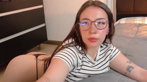 Snapshot of ocean_your_squirter chatting on 12.03.25 Your Ocean baby 3 online show from 12.03.25