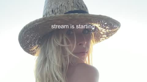 hi im Janasmall boobs big heart  warm pussy  online show from 01.13.25