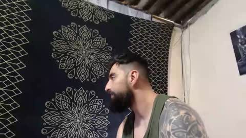 Snapshot of oconnersteve123 chatting on 10.11.25 STEVE online show from 10.11.25