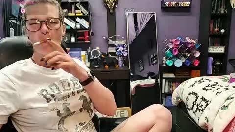 Oddy With A Body online show from 05.12.26