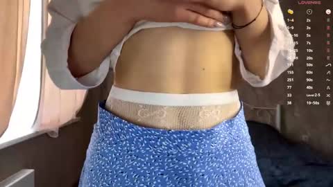 Mia online show from 09.11.25