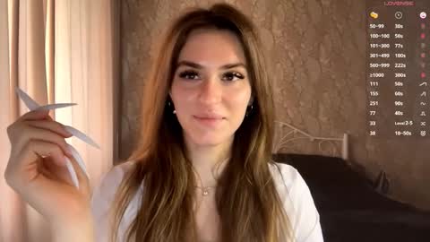 Mia online show from 09.30.25