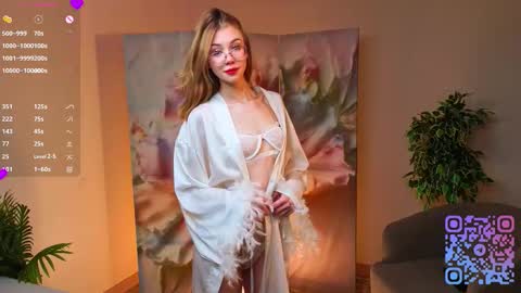 Lynna online show from 11.27.25