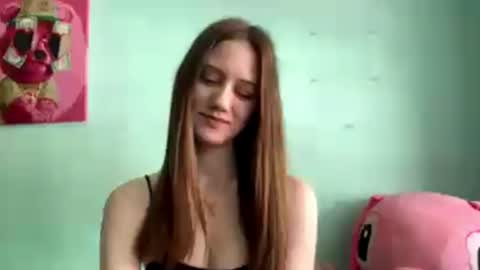 Mia online show from 03.17.26