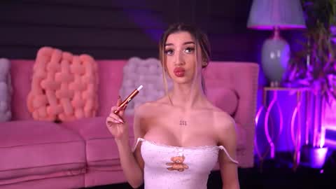 Odette online show from 03.12.26