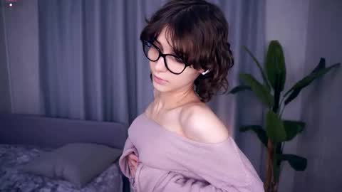 Thea online show from 10.22.25