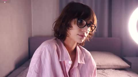 Thea online show from 12.03.25