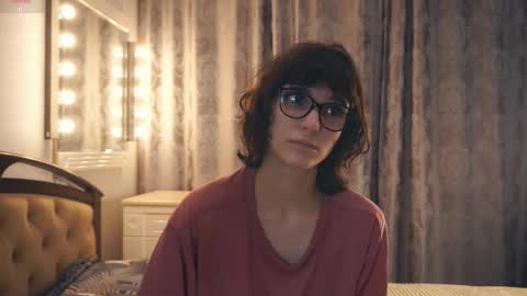 Thea online show from 01.12.26