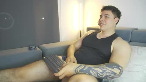 Snapshot of odin_blake chatting on 02.08.25 ODIN online show from 02.08.25