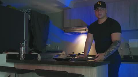 Snapshot of odin_blake chatting on 02.12.25 ODIN online show from 02.12.25