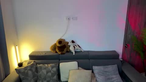 Snapshot of odin_blake chatting on 10.22.25 ODIN online show from 10.22.25