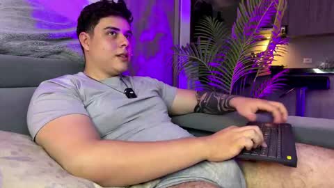 Snapshot of odin_blake chatting on 11.15.25 ODIN online show from 11.15.25