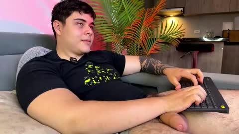 Snapshot of odin_blake chatting on 12.03.25 ODIN online show from 12.03.25