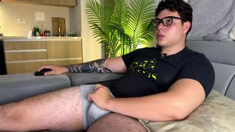 Snapshot of odin_blake chatting on 04.08.26 ODIN online show from 04.08.26