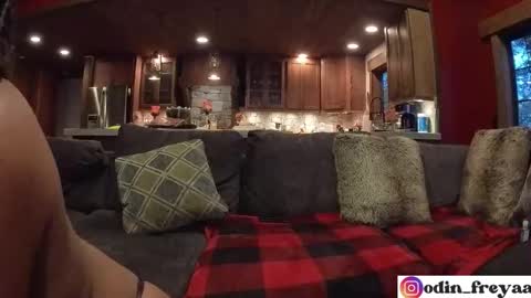 Odin and Freya online show from 10.31.25