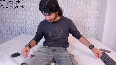 Snapshot of oezack__ chatting on 01.28.25 Zack online show from 01.28.25