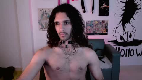 Snapshot of oezack__ chatting on 02.17.25 Zack online show from 02.17.25