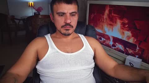 Snapshot of officeman7 chatting on 12.04.24 officeman7 online show from 12.04.24