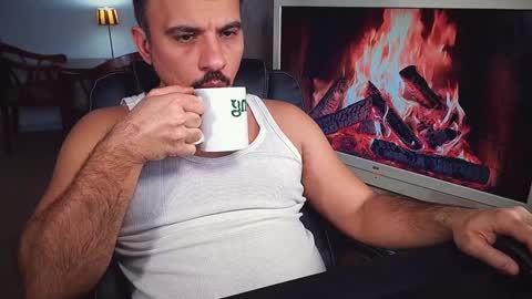 Snapshot of officeman7 chatting on 01.25.25 officeman7 online show from 01.25.25