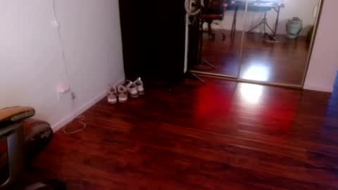 Snapshot of officialmoneyxxx chatting on 01.13.26 Money online show from 01.13.26