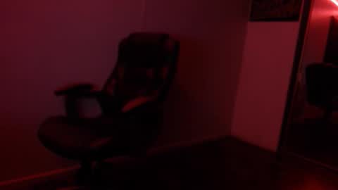 Snapshot of officialmoneyxxx chatting on 03.16.26 Money online show from 03.16.26