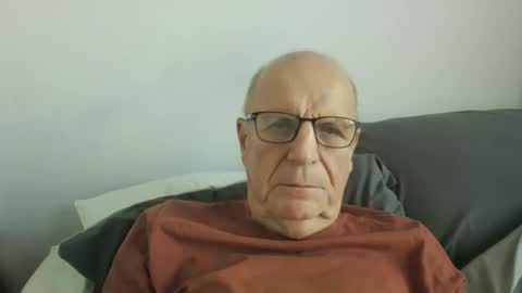 Snapshot of oggi95 chatting on 09.09.25 oggi95 online show from 09.09.25