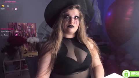 Snapshot of oh_adaline chatting on 10.30.25 Adaline new account - help me get new subscribers 3 online show from 10.30.25