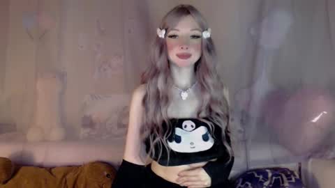 Snapshot of oh_pichuu chatting on 10.27.25 Milly online show from 10.27.25