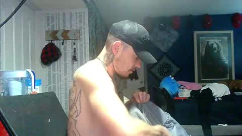 who dares  toss me some  tips lets have fun online show from 10.05.25