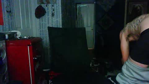 who dares  toss me some  tips lets have fun online show from 10.30.25