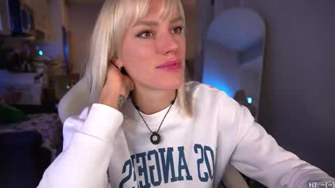 Kelly online show from 11.04.25