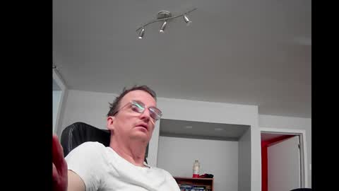 Snapshot of ohbitt chatting on 06.04.26 ohbitt online show from 06.04.26