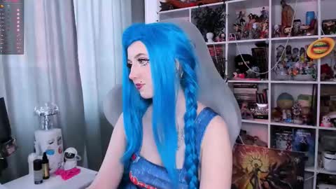 Snapshot of ohclementinee chatting on 02.04.26 Clementine Clem online show from 02.04.26