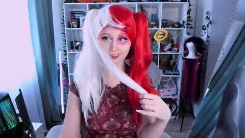 Snapshot of ohclementinee chatting on 02.09.26 Clementine Clem online show from 02.09.26