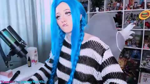 Snapshot of ohclementinee chatting on 03.03.26 Clementine Clem online show from 03.03.26