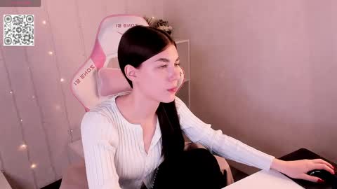 Snapshot of ohh_my_vens chatting on 04.21.26 KAYA. online Tu We Th Fr Sa 0100AM - 0800AM Time zone of Germany Munich online show from 04.21.26