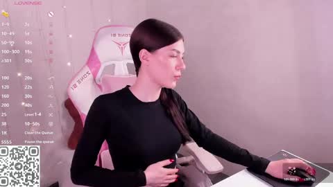 Snapshot of ohh_my_vens chatting on 05.09.26 KAYA. online Tu We Th Fr Sa 0100AM - 0800AM Time zone of Germany Munich online show from 05.09.26