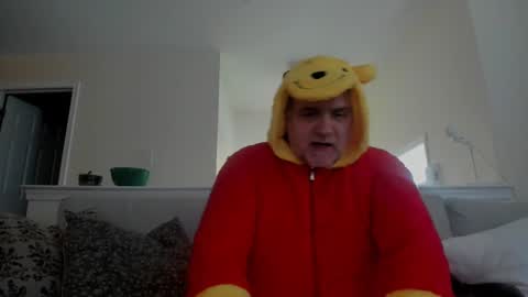 Billy Bear online show from 10.31.25