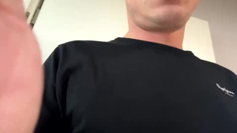 Snapshot of ohja87 chatting on 11.01.25 ohja87 online show from 11.01.25