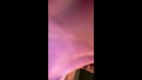 Snapshot of ohja87 chatting on 12.14.25 ohja87 online show from 12.14.25