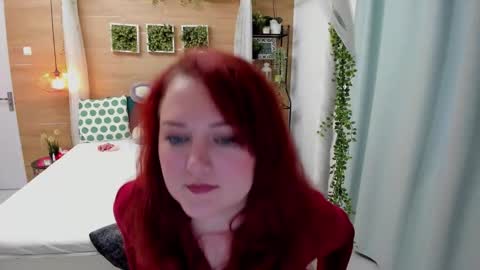 OhLadyPlease online show from 11.05.25