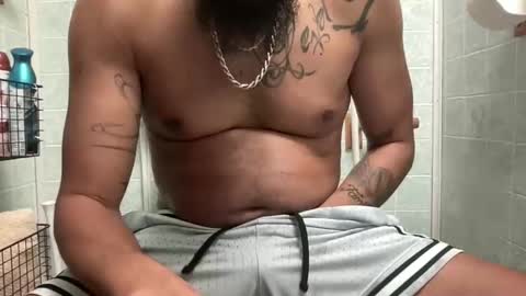 Snapshot of ohmygoddaddy chatting on 11.25.25 ohmygoddaddy online show from 11.25.25