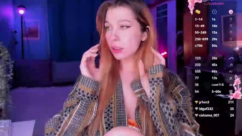 Snapshot of ohmymiami_ chatting on 03.02.25 Light online show from 03.02.25