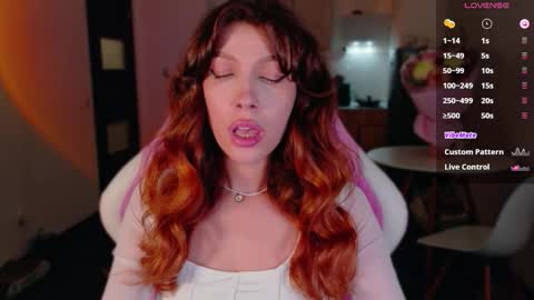 Snapshot of ohmymiami_ chatting on 03.12.26 Light online show from 03.12.26