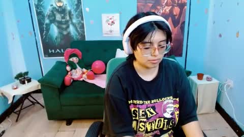 ohmysqueak online show from 05.08.26