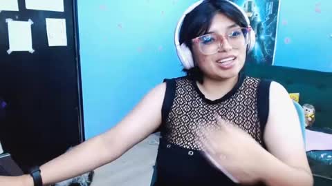 ohmysqueak online show from 05.28.26