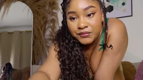 Snapshot of ohrianagibson chatting on 09.16.25  g  online show from 09.16.25