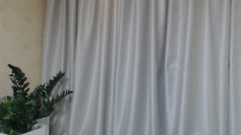 Mari online show from 02.23.25