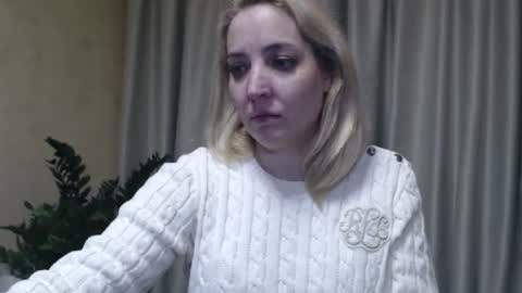 Mari online show from 02.25.25